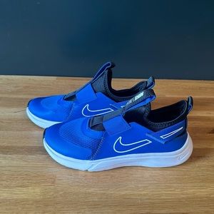 Boys Nike Flex Runner - Size 3